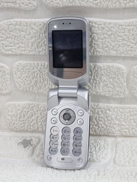گوشی موبایل سونی ایریکسونSony Ericsson Z530i ( اصلی )
