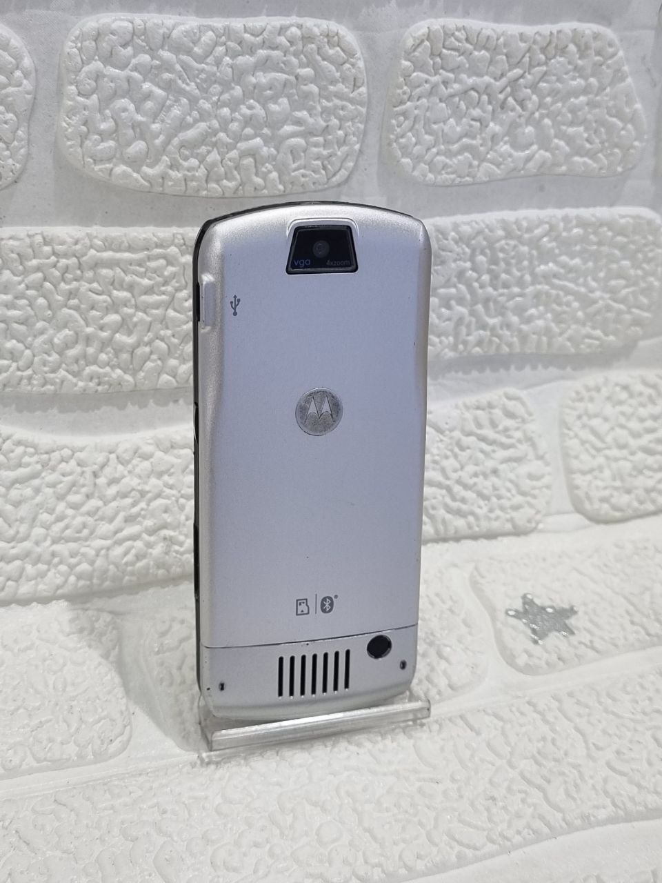 گوشی موبایل موتورولاMotorola L6 ( سیلور )