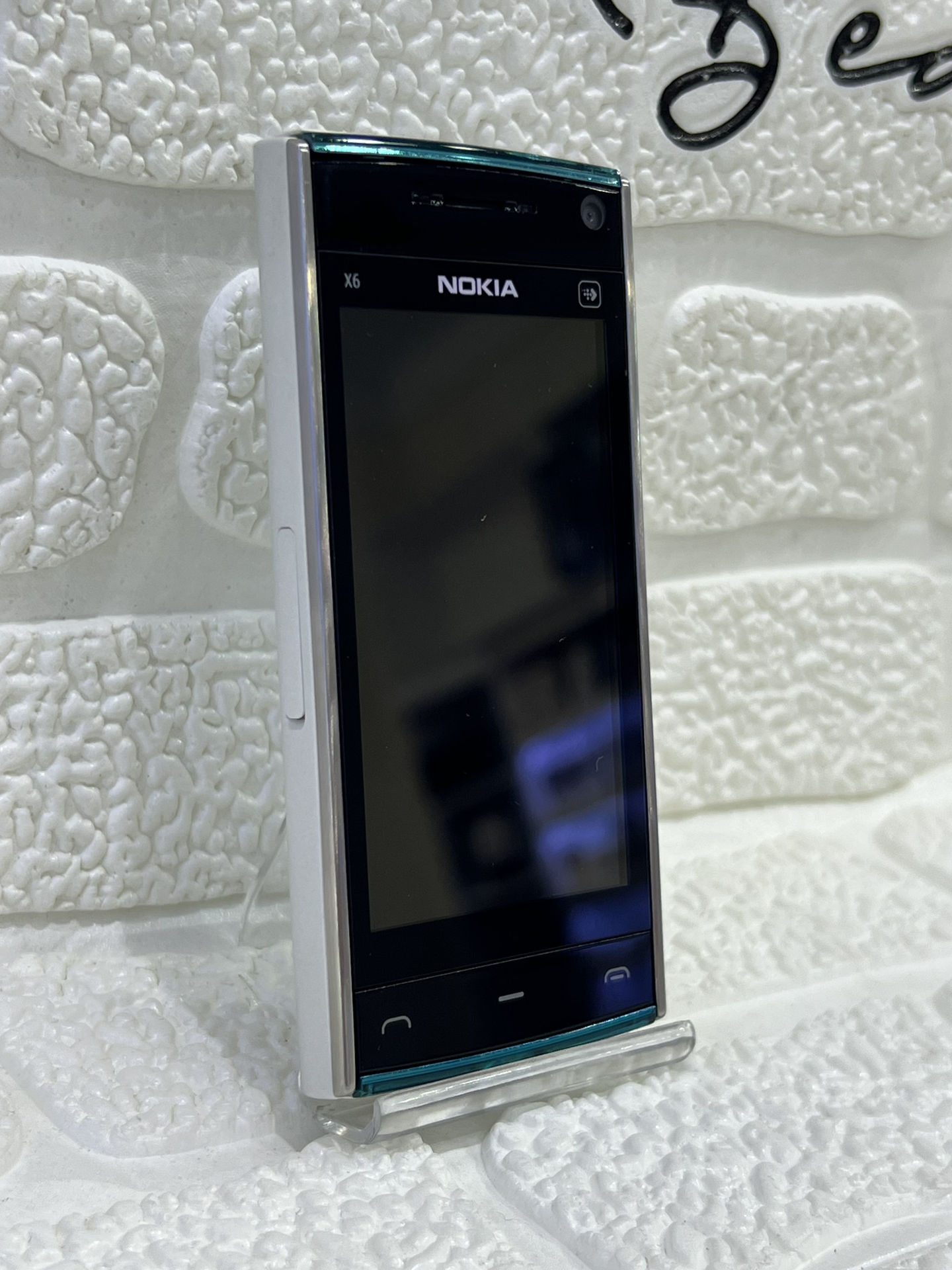 گوشی موبایل نوکیا Nokia X6 ( سفید )