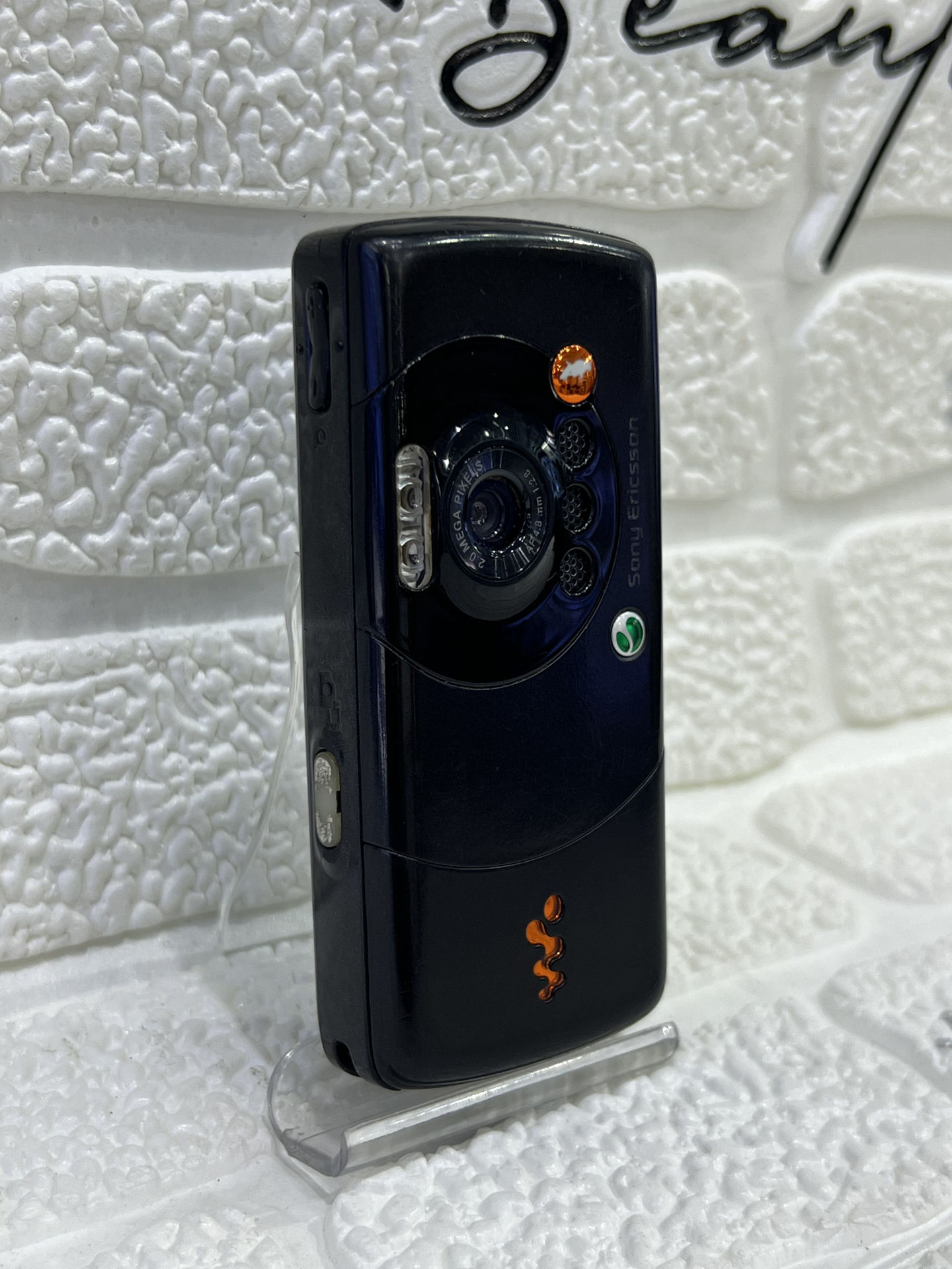 گوشی موبایل سونی sony ericsson w810 ( با کارتن )