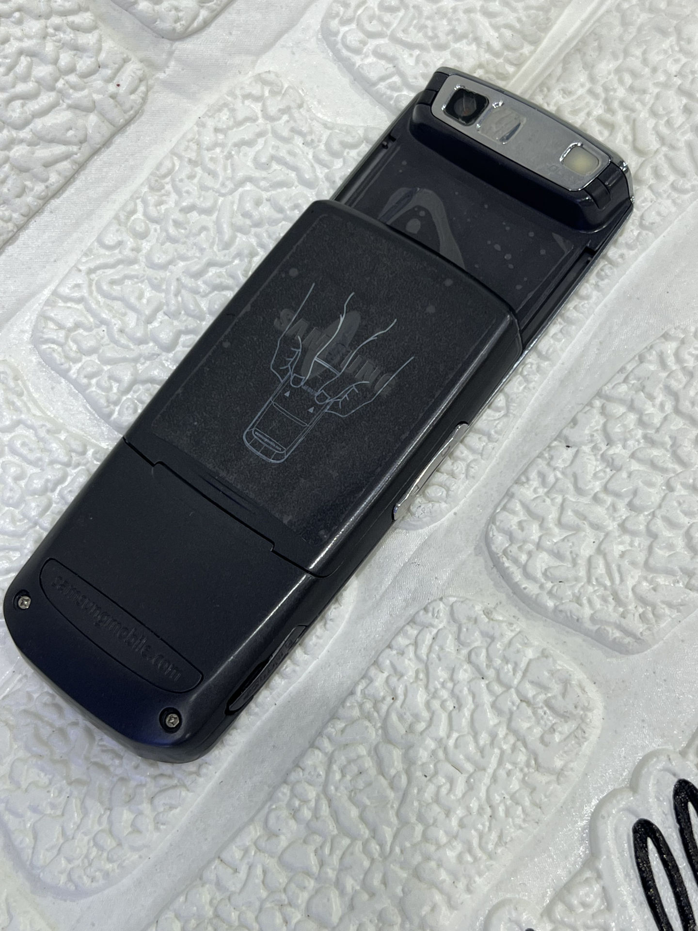 گوشی سامسونگ SAMSUNG D900