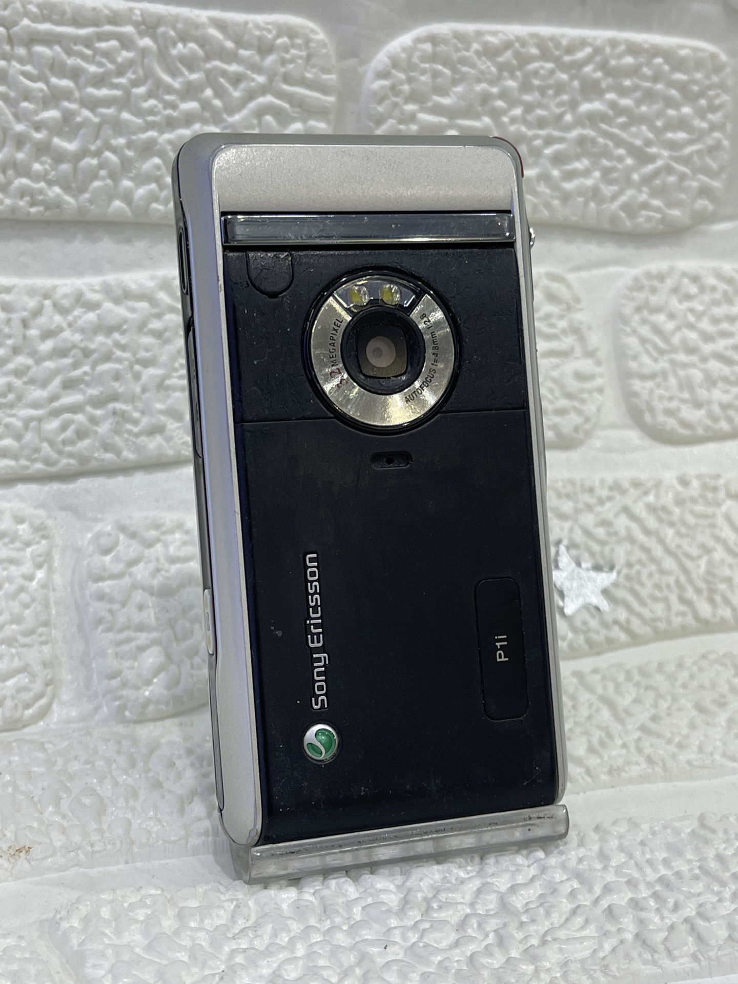 گوشی موبایل سونی اریکسون Sony Ericsson p1i