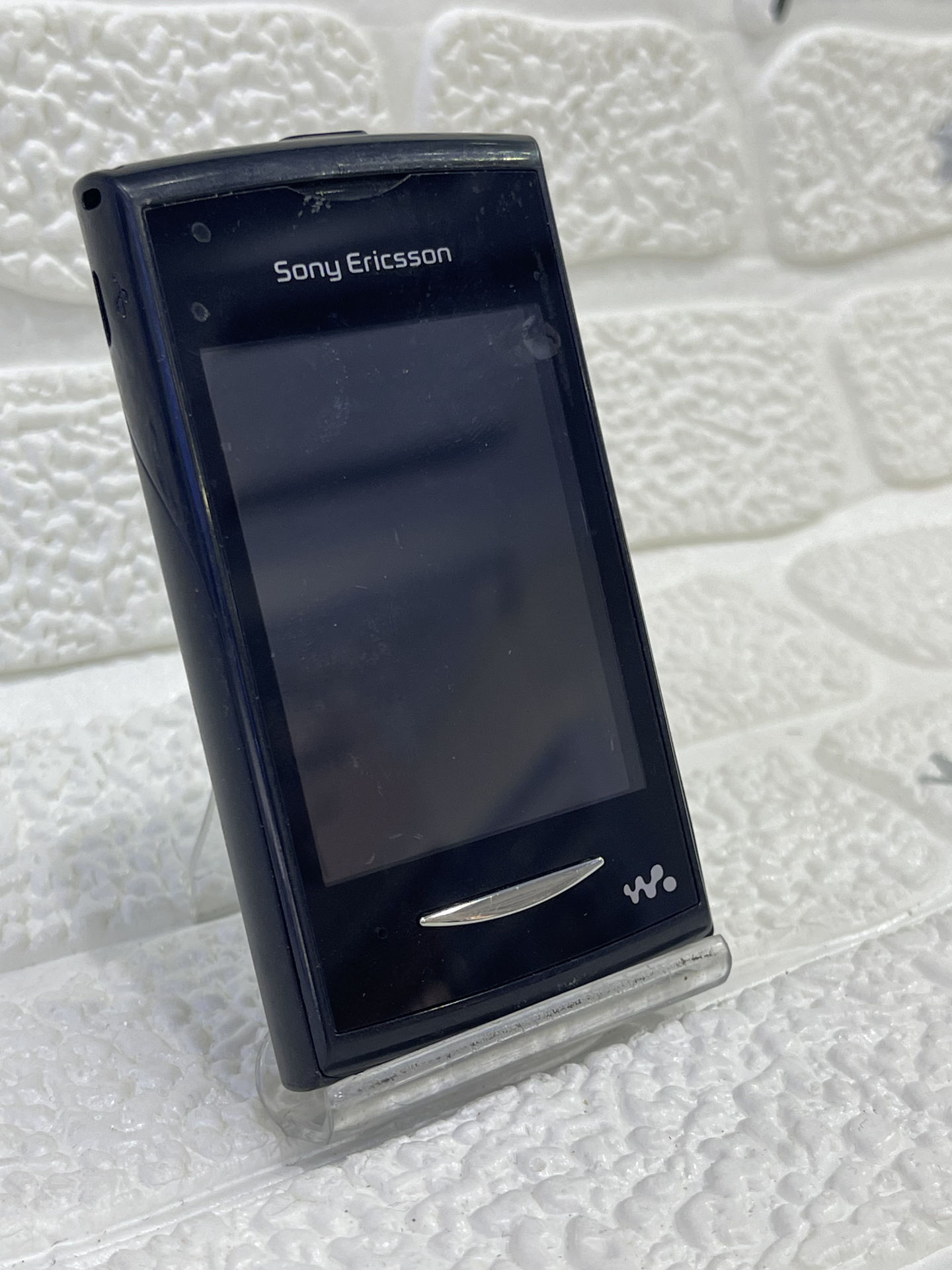 گوشی موبایل سونی اریکسون Sony Ericsson W150 (سفید-مشکی)