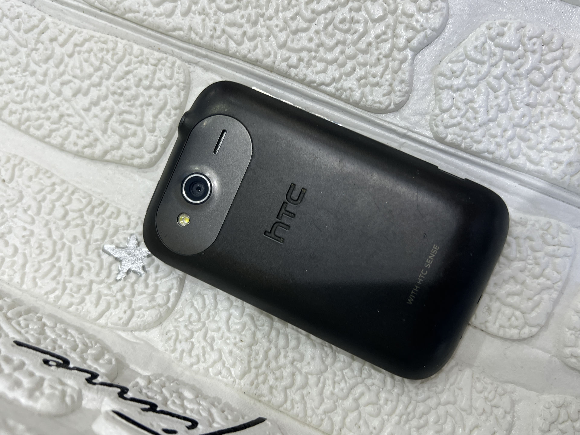 گوشی موبایل اچ‌تی‌سی HTC Wildfire S (اصلی)