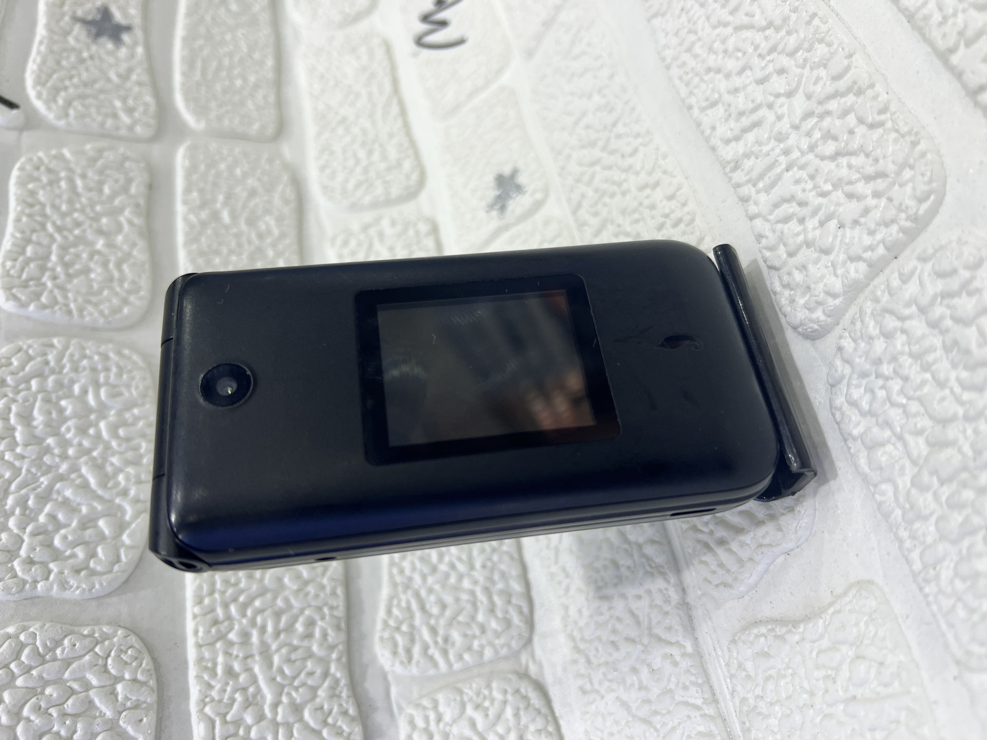 گوشی تاشو 4G با هات اسپات