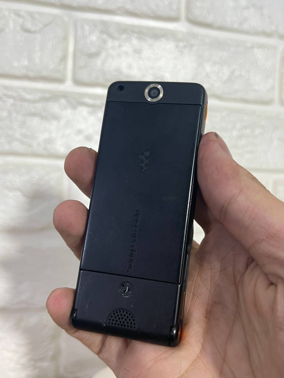 گوشی موبایل سونی  Sony Ericsson w550