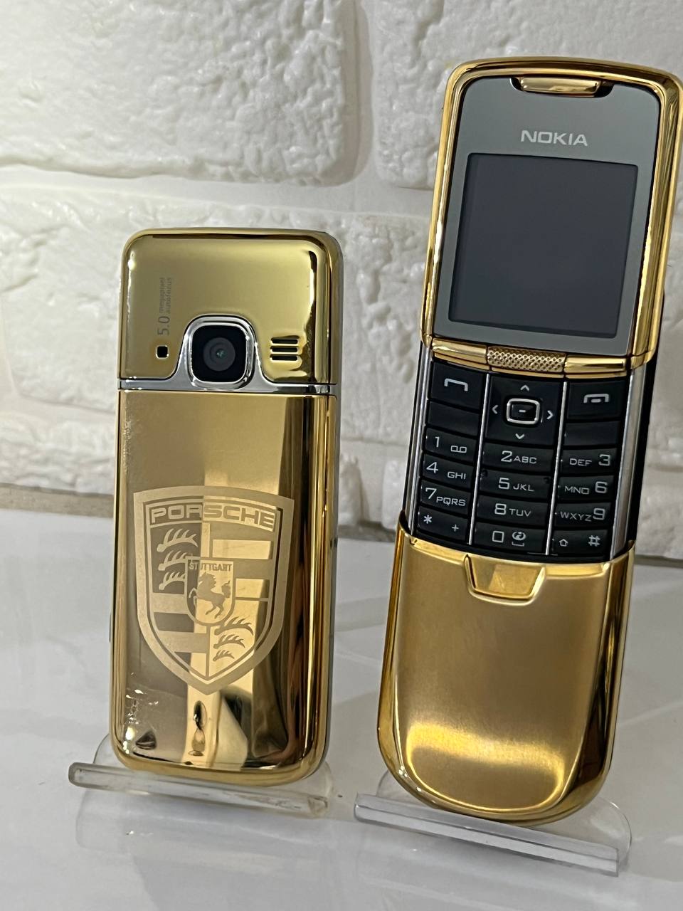 گوشی نوکیا Nokia 6700 Porsche Design Gold