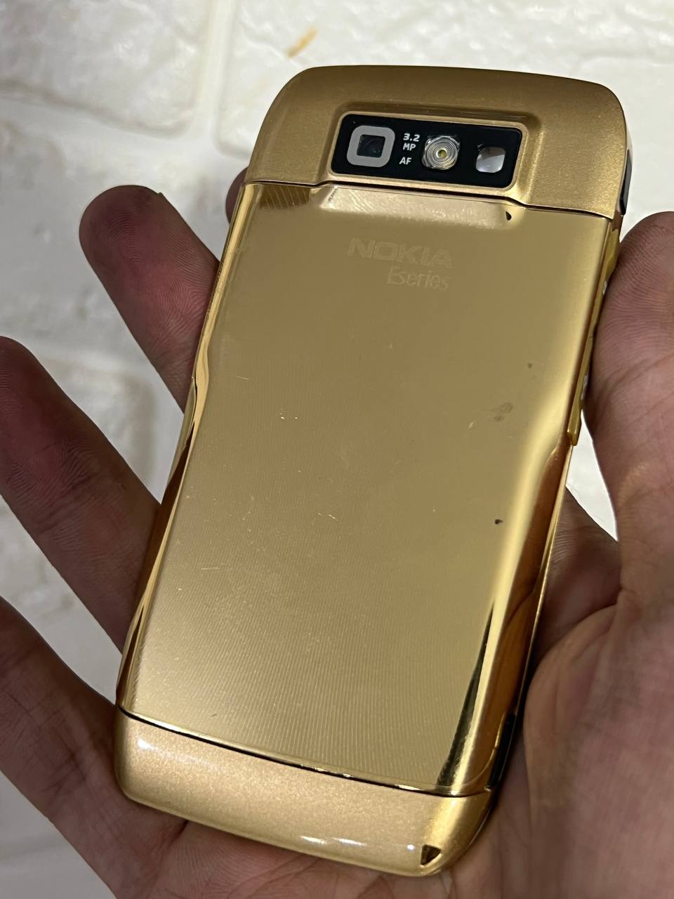 گوشی موبایل نوکیا Nokia E71 Gold